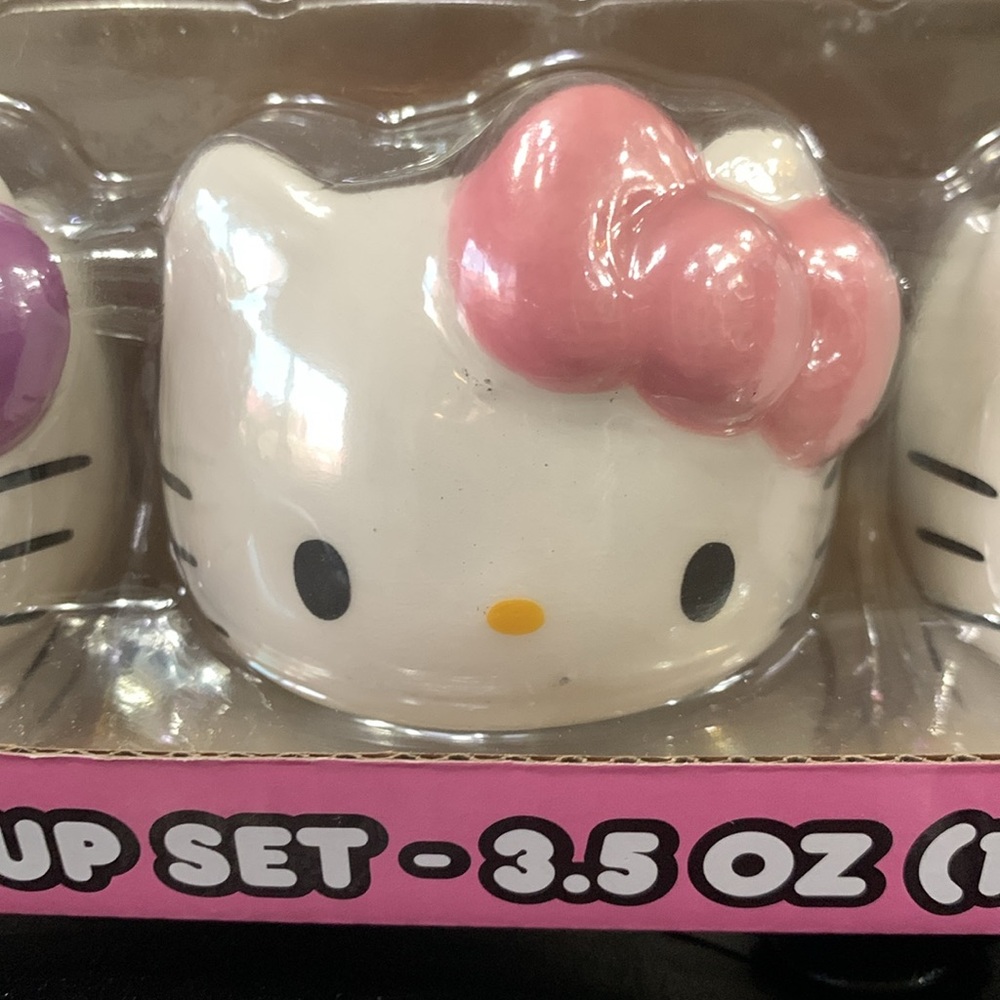 New Hello Kitty Ceramic Sculpted Mini Espresso Small Cup Set In Different Bows - Picture 4 of 9
